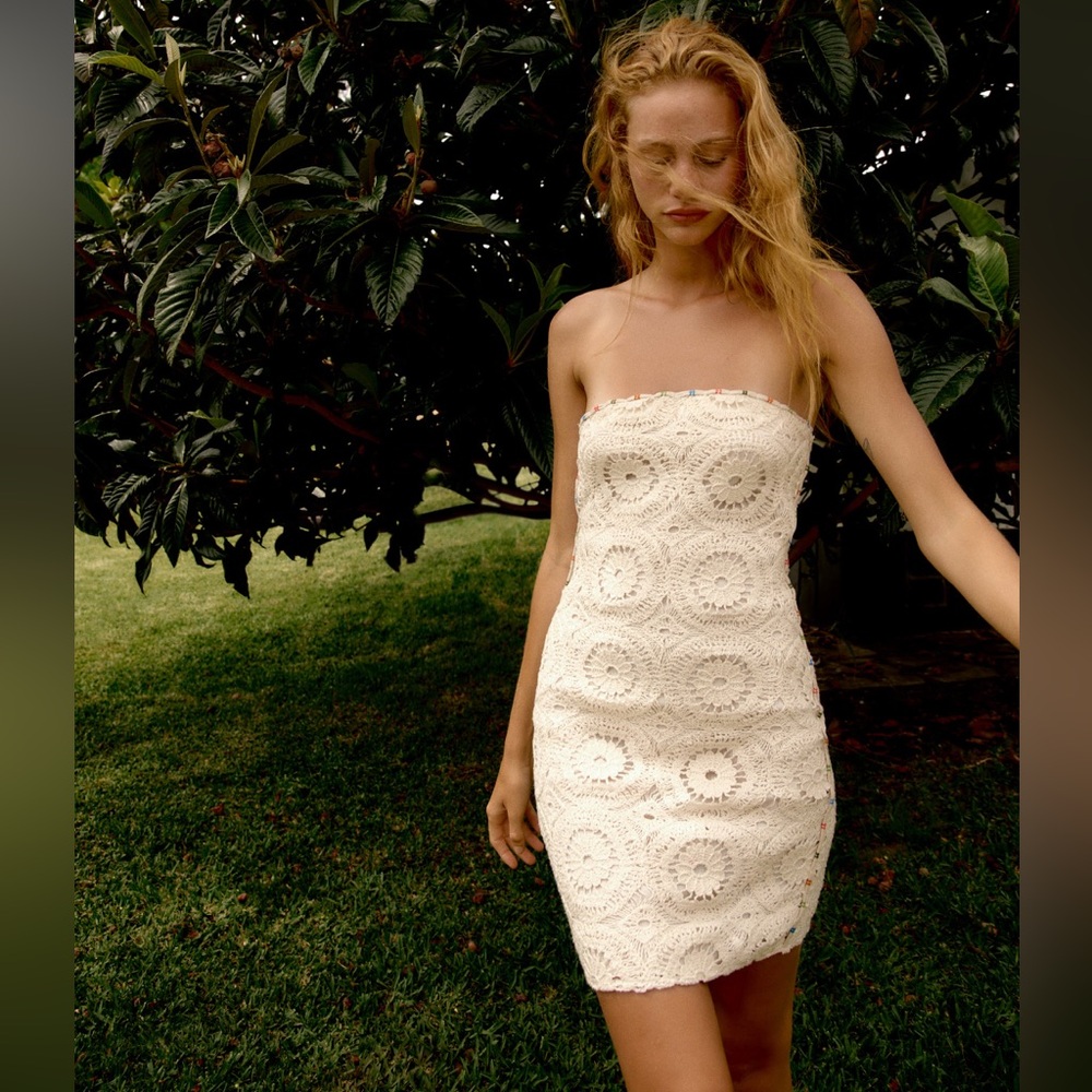 NWT Zara Woman Strapless Crochet Mini Dress Bloggers Fav Size M Medium